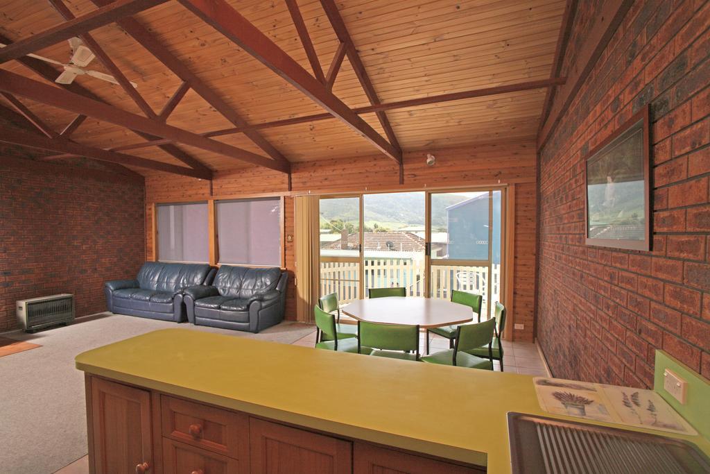 Apollo Bay Backpackers Lodge Dış mekan fotoğraf